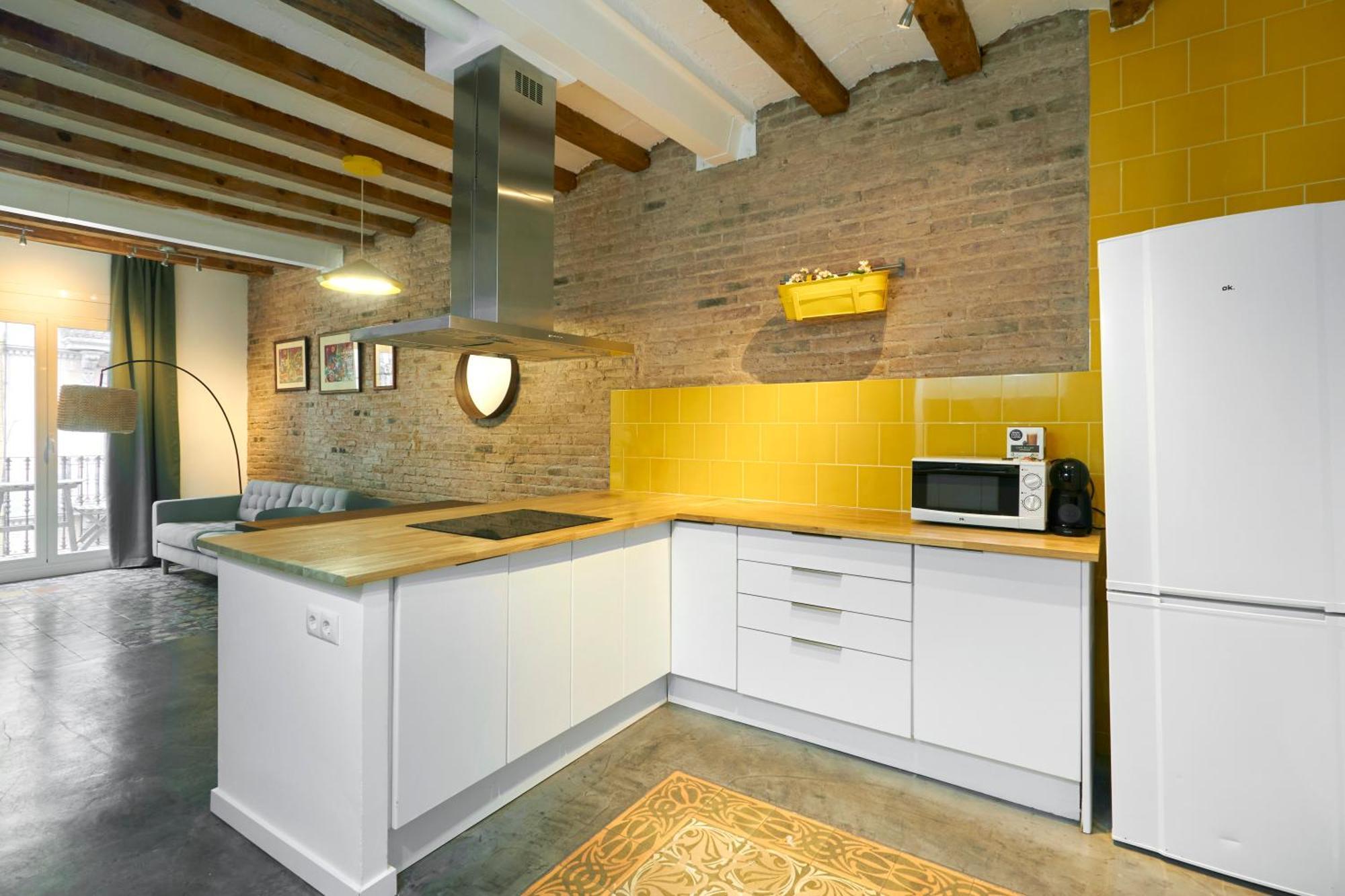 64 Apartment In A Typical Barcelona'S Old Building Dış mekan fotoğraf